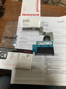 New Honeywell BZE6-2RN28 Micro Switch Honeywell Limit Switch BZE62RN28 - Picture 1 of 3