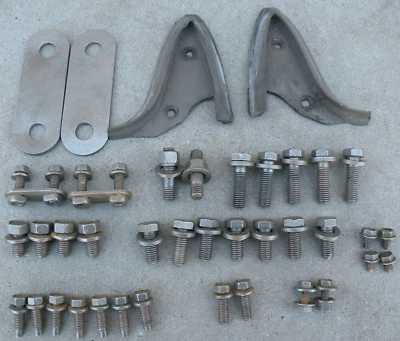 CHRYSLER IMPERIAL PARACHOQUES TRASERO SOPORTE TUERCAS PERNOS ARANDELAS DE BLOQUEO 1967-1968 OEM 2 Foto 1 de 4