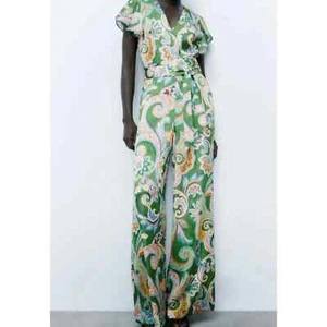 Zara Jumpsuit grün Paisley weites Bein Flatterärmel Schlüsselloch-Rücken Schleife Gürtel M - Bild 1 von 9
