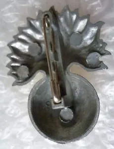 Grenadier Guards Cap Badge (Unknown Metal*) VINTAGE Org - Picture 1 of 2