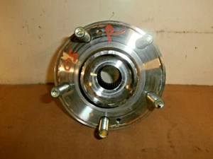 KIA SORENTO 2012 KX-3 REAR HUB AND BEARING 4WD MODELS - Picture 1 of 1