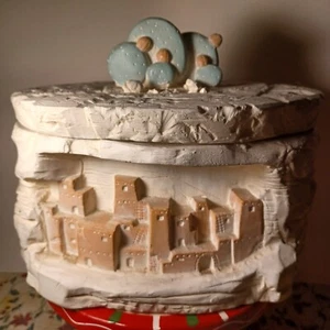 Vintage Cookie Jar/Container Mexican Clay/Rowlett Tx Arts - Picture 1 of 8