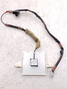 13 14 15 Lexus ES350 ES300H Navigation Antenna 86860-33190 - Picture 1 of 12