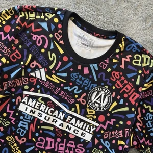 Adidas Herren Atlanta United FC Hispanic Heritage Pre Match Trikot Größe XL - Bild 1 von 8