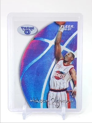 HAKEEM OLAJUWON 1996-97 FLEER TOTAL "O" FOGUETES DE BASQUETE #8 Q3562 - Imagem 1 de 2