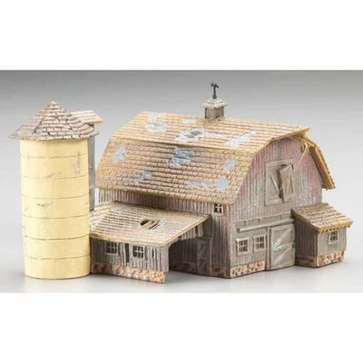 Woodland Scenics BR4932 N-Scale Old Weathered Barn & Silo, Classic, Built-Up - Image 1 of 4