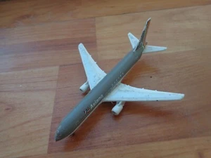 927/162 SCHABAK 1:600 BOEING 767-300 ASIANA AIRLINES DIECAST AIRCRAFT PLANE - Picture 1 of 1