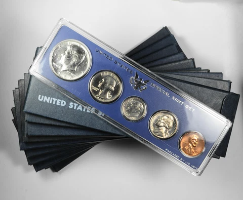 Ten - 1966 SMS United States Special Mint Sets Cover