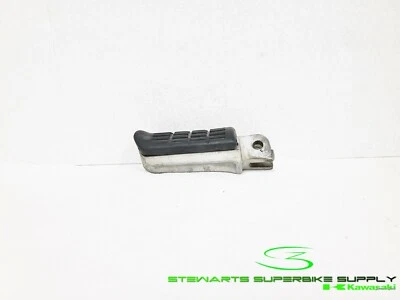 1994 - 1997 年川崎 NINJA ZX9R 原始设备制造商前右脚 PEG FOOTREST 84 - 85 GPZ750 — 第 1/4 张图片