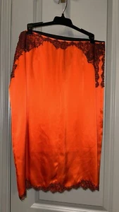 Rag & Bone Orange Silk Skirt w/ Black Lace Accent. Zip Closure. Lined. 8 - Picture 1 of 7