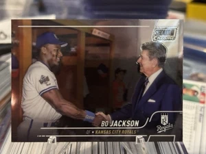 2022 Stadium Club Chrome #95 Bo Jackson White Variation Ronald Reagan - Picture 1 of 2