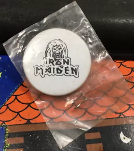 Insignia vintage sellada de Iron Maiden - Imagen 1 de 2