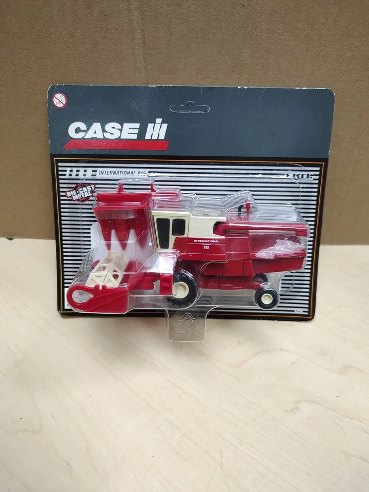 Ertl Die-cast Metal Case International 815 Combine MIB NOS