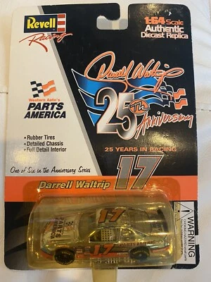 Coche Darrell Waltrip #17 Western Auto serie 1997 NASCAR Revell escala 1:64 Foto 1 de 2