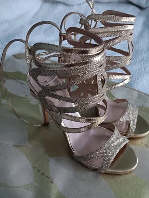 Con cordones Bebe Gold Stilleto talla 8 Foto 1 de 4