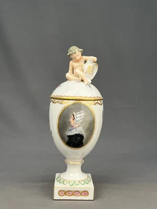 RARE Royal Copenhagen 11" Porcelain Portrait Floral Covered Urn Vase Putti c1815 - Picture 1 of 23