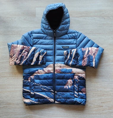 NWT Hollister Graphic Fuffer Hooded Jacket Insulated Zip Pocket Blue Men L $120 - Image 1 of 4
