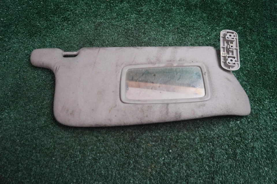 Chevrolet Colorado 2007 2008 2009 2010 lado del pasajero derecho parasol OEM 1 pieza Foto 1 de 4