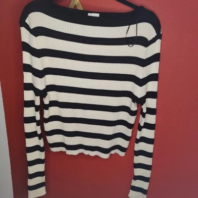 Suéter de mujer H&M a rayas blanco y negro talla XXL Foto 1 de 4