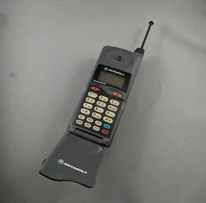 Téléphone Motorola Microtac 650 - Photo 1 sur 7