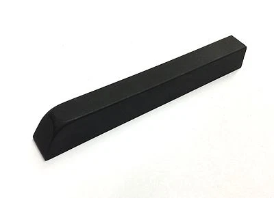 Новый пластиковый пианино острый, 3 3/4 «длиной, сужающийся высоты, атласный/тусклый черный, клавиатура - Изображение 1 из 2