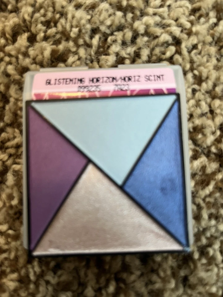 MARY KAY MINERAL EYE COLOR/QUAD/PALETTE Glistening Horizon FREE SHIPPING!!! - Image 1 of 1