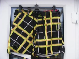 O'NEILL MULTICOLOURED MENS SHORTS SMALL SIZE 29 - Picture 1 of 1