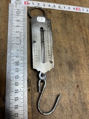 peson Ressort Poket 12 kilos outil ancien OLD TOOL  BALANCE  Chasse Réf N.28 - Photo 1/4