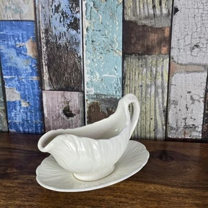 Rare Vintage Crown Ducal Embossed Gravy Boat With Plate Made in England White - Picture 1 of 8
