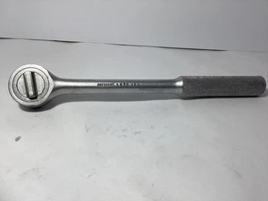 Vintage Crescent 1/2 Drive Ratchet With Knurled Handle LS75 - Picture 1 of 6