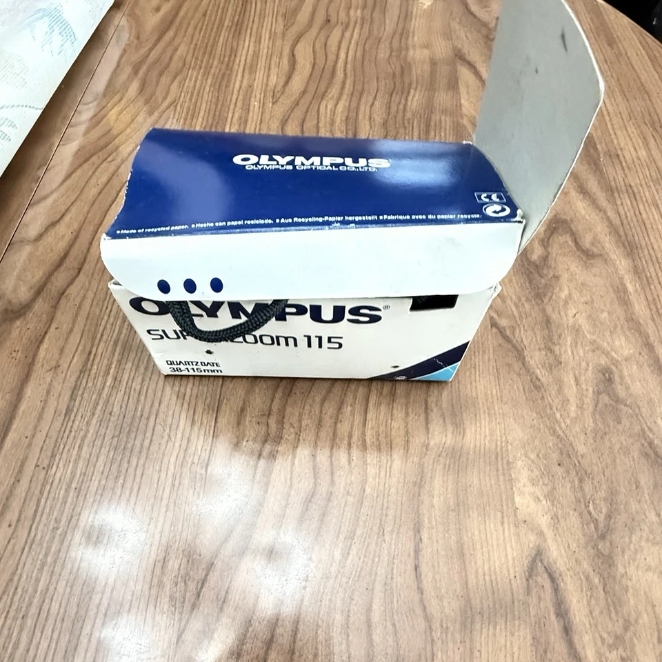 Vintage Olympus Superzoom 115 35mm Film Camera Point Shoot Zoom AF Untested - Image 1 of 4