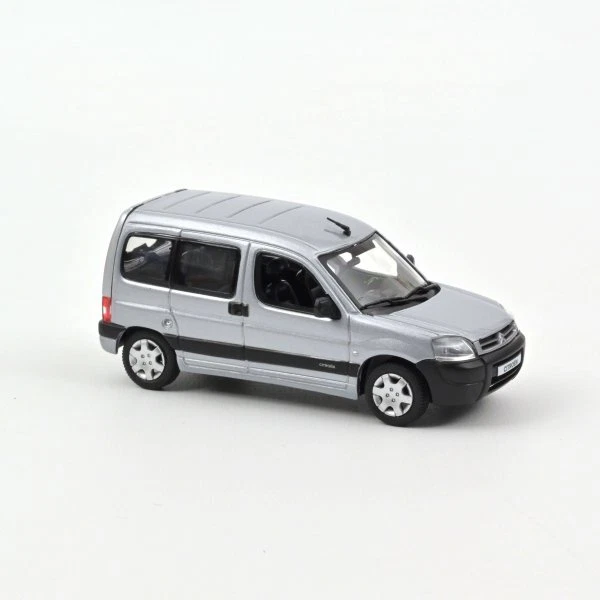 1/43 Norev Citroen Berlingo 2004 Aluminium Silver 155712 - Bild 1 von 1