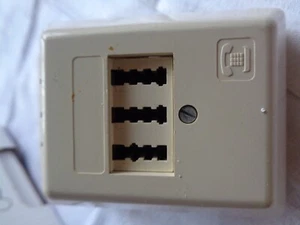 TAE NFN 1 Telefondose Aufputzdose (1*Telefon 2*Fax) AP Dose Aufputz weiß - Photo 1/1