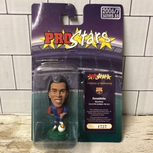 Prostars Ronaldinho Figure Limited Edition - Picture 1 of 3