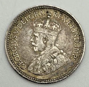 1915 Canada 5 Cents KM#22 Silver .925 Sterling George V AU Almost Uncirculated - Picture 1 of 2