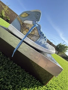 Air Jordan 1 Retro Alpha 8.5 - Picture 1 of 13