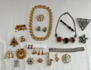 Konvolut Vintage Nachlass Modeschmuck tragbar aber fehlende Steine - Bild 1 von 13