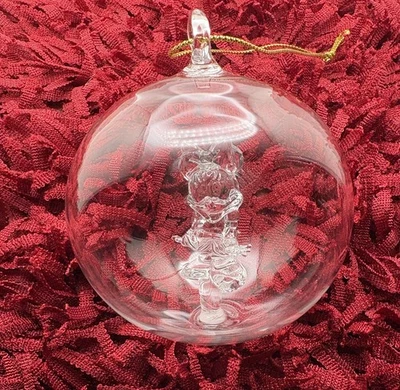 Disney Arribas Brothers Glass Minnie Mouse Icon Round Bauble Clear Ornament - Image 1 of 4