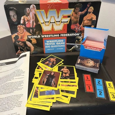 Juego de trivia WWF World Wrestling Federation 1998 800 preguntas con las 30 cartas Foto 1 de 4