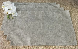 Pier 1 4er Set Gewebte Silberfaden/Taupe Tischsets 13” x 19” - Bild 1 von 4