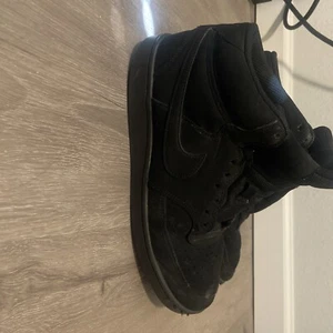 Size 8 - Nike Court Vision Mid Triple Black - Picture 1 of 7
