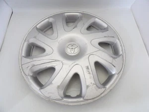 2000 2001-2002 Toyota Corolla 14" OEM Wheel Cover Hubcap  42621-AB030 - Picture 1 of 9