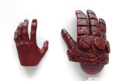 Figura Hellboy 12" Hot Toys MMS83 Hand of Doom 1/6 de la película Golden Army Foto 1 de 4