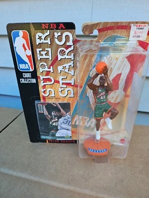 Vin Baker Seattle Sonics 1999-00 NBA Superstars Figure & Collectors Card Trl7#53 - Image 1 of 4