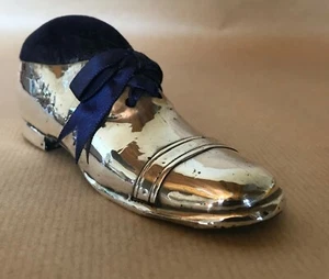 STERLING SILVER HALLMARKED SHOE PINCUSHION=BIRMINGHAM=1909=S. BLANCKENSEE & SON. - Picture 1 of 11