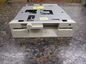 Vintage Newtronics Mitsumi 5,25" 1,2MB Diskettenlaufwerk D509V5 - funktionsfähig - HM16 - Bild 1 von 12