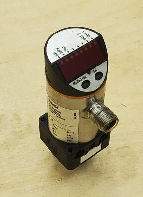 IFM PN7834 Pressure Sensor with Display 1/8" Inlet Max 290 PSI - Very Nice - Image 1 of 4