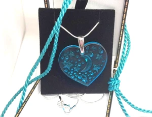 LALIQUE BEAUTIFUL BLUE HEART MOON & STARS EX DISPLAY NEW.RARE DONT MISS THIS. - Imagen 1 de 13