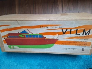 Seltener DDR Modellbausatz MOBA RC- Motorjacht "Vilm" - Bild 1 von 4