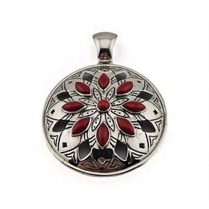 Colgante de coral rojo "Rossa" de plata de ley 925 de diseñador JEAN LIN - Imagen 1 de 5